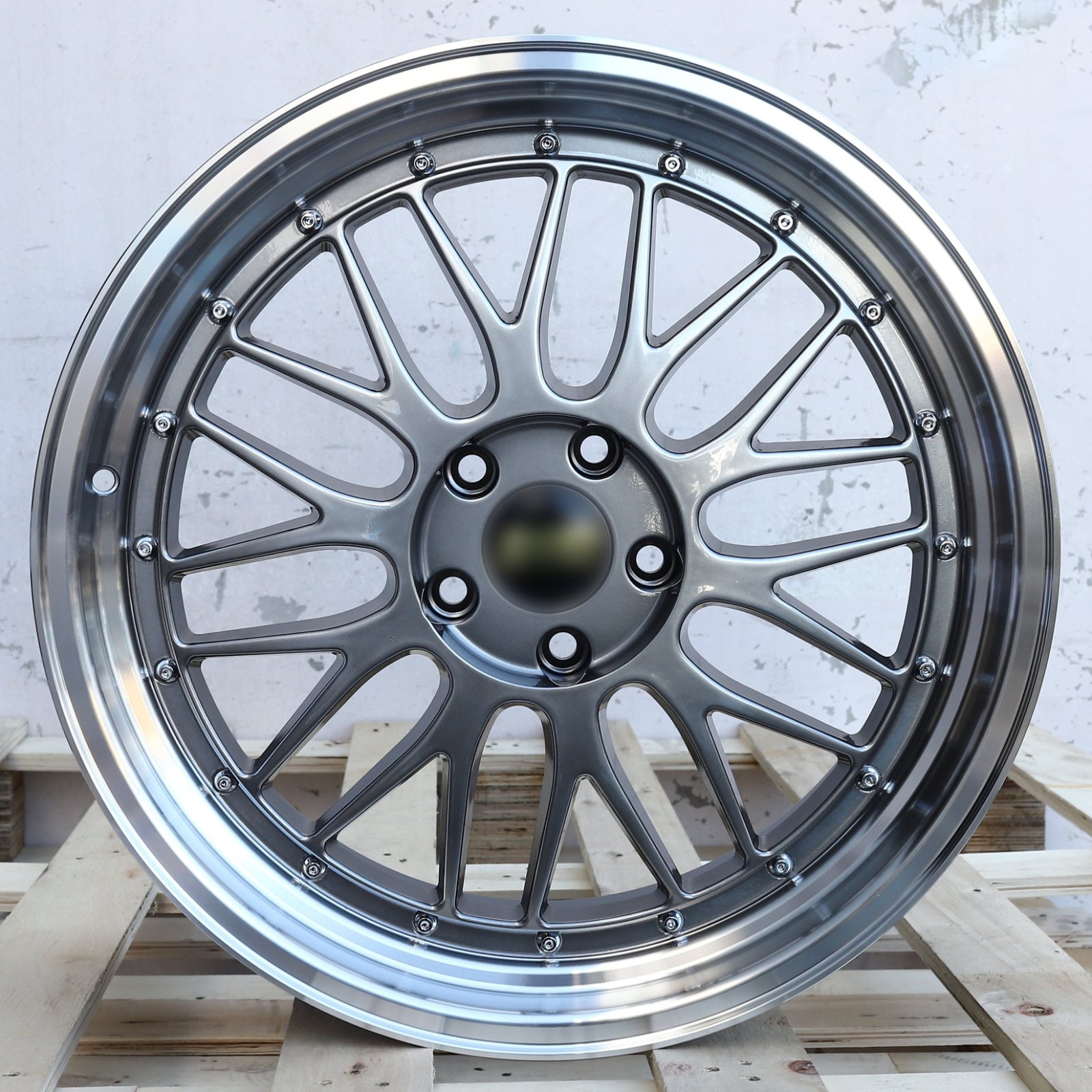 BTS-2 | BBS LM Style Wheels | Hyper Black Machined Lip — photo 1